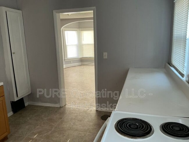 Photo - 810 E Erie St Unit 1 (Top Floor)
