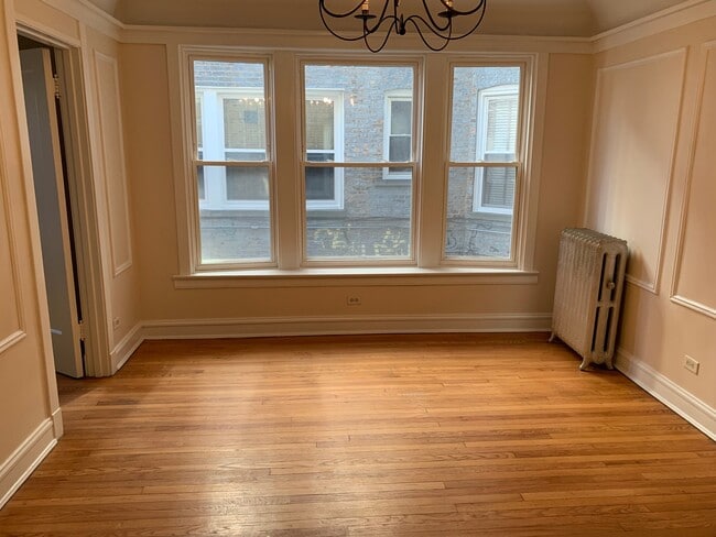 Photo - 1468 W Winnemac Ave Unit 1E