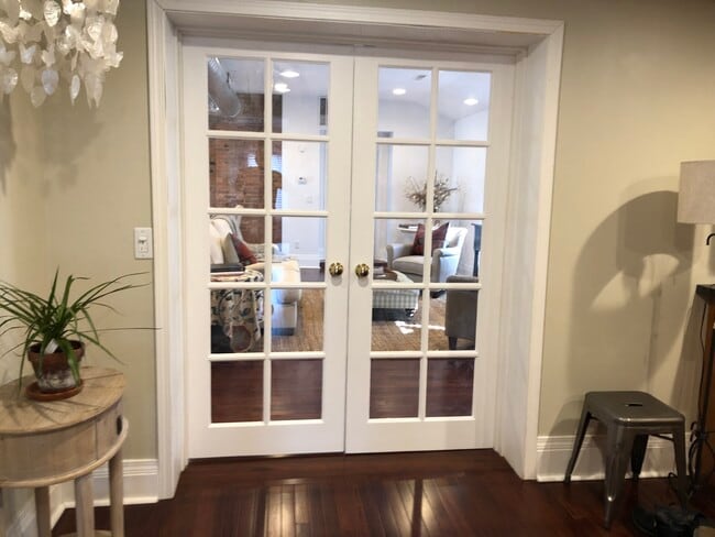 Photo - 80 Union St Unit up