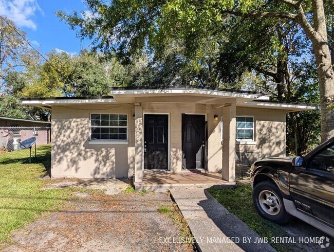 Building Photo - 3045 Nolan St Rental