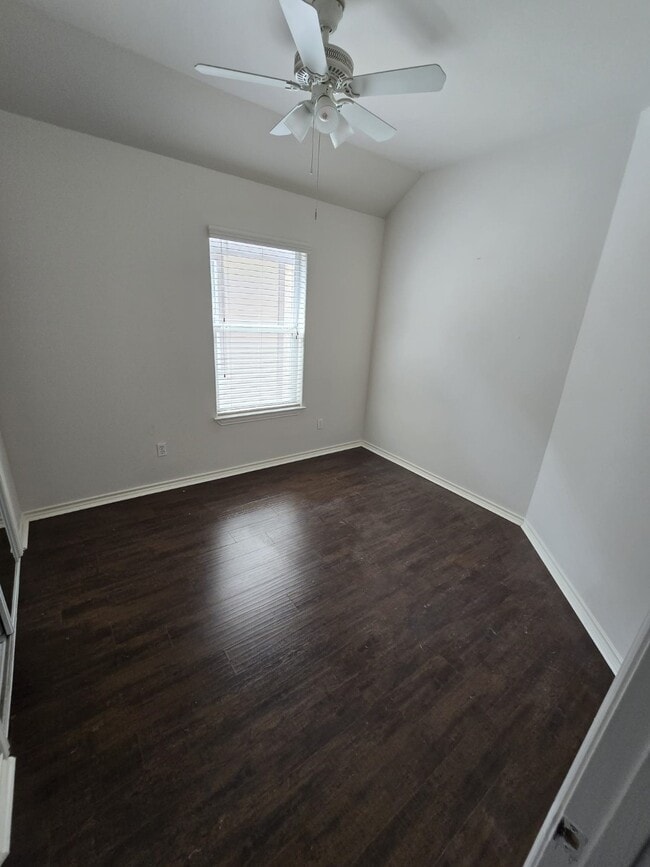 Building Photo - 16020 Fountainview Dr Unit 3 Rental
