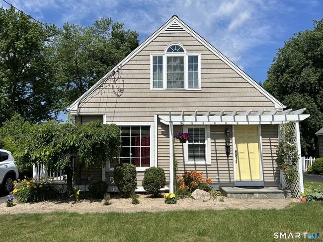 Photo - 67 Rockwell Ave