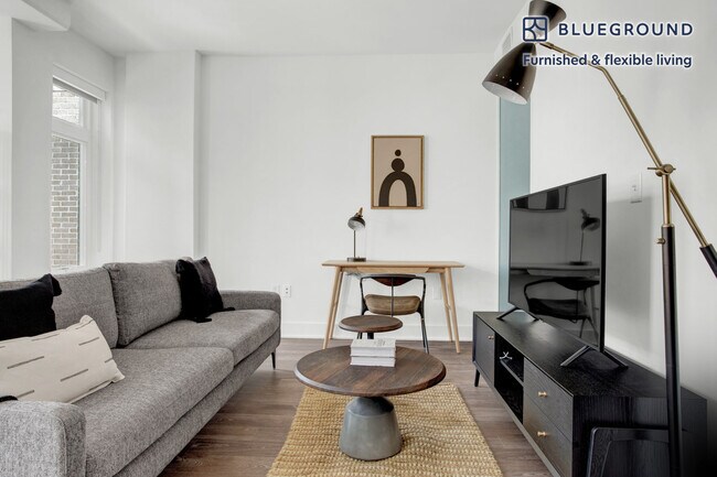 Photo - 1772 Church St NW Unidad SI FL4-ID298