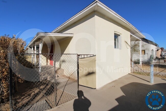 Building Photo - 1548 W McKinley St