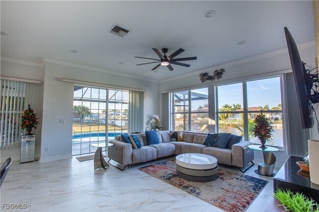 Photo - 2549 SW 38th St