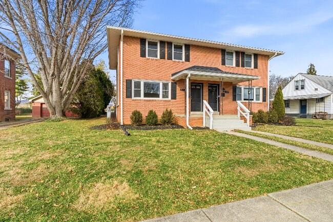 Photo - 707 Fairview Ave