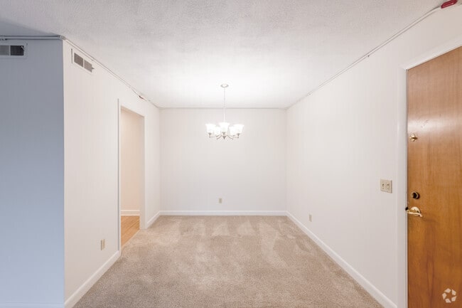 DINING - Kirkbrae Glen Apartments