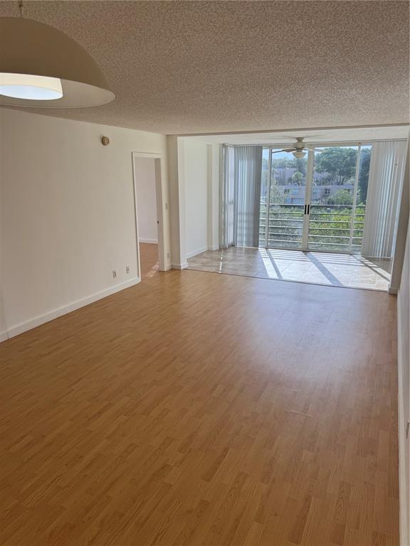 Photo - 1811 Sabal Palm Dr Unidad 403