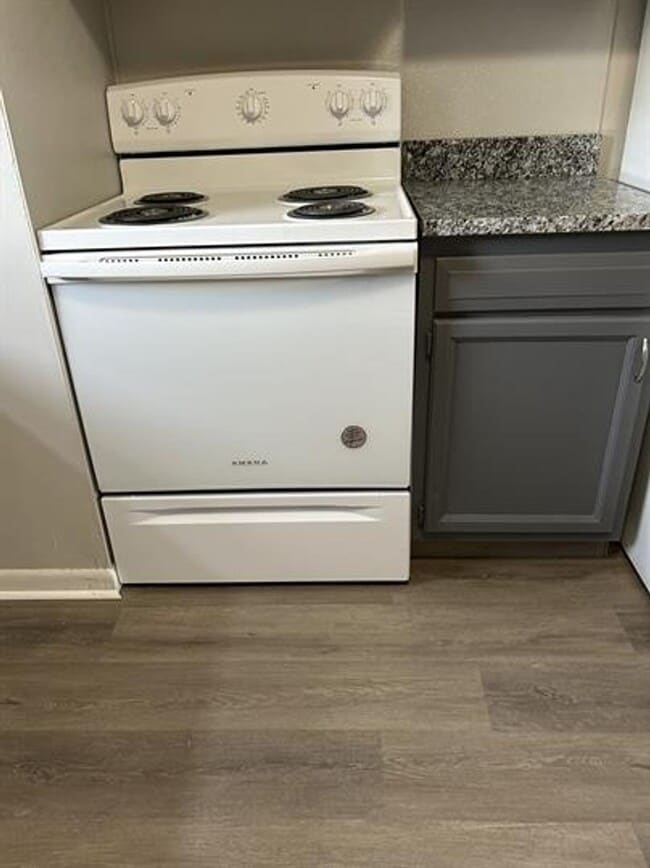 4809 Saddlebrook Ln Unit 3