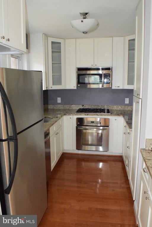 Photo - 3432 Martha Custis Dr