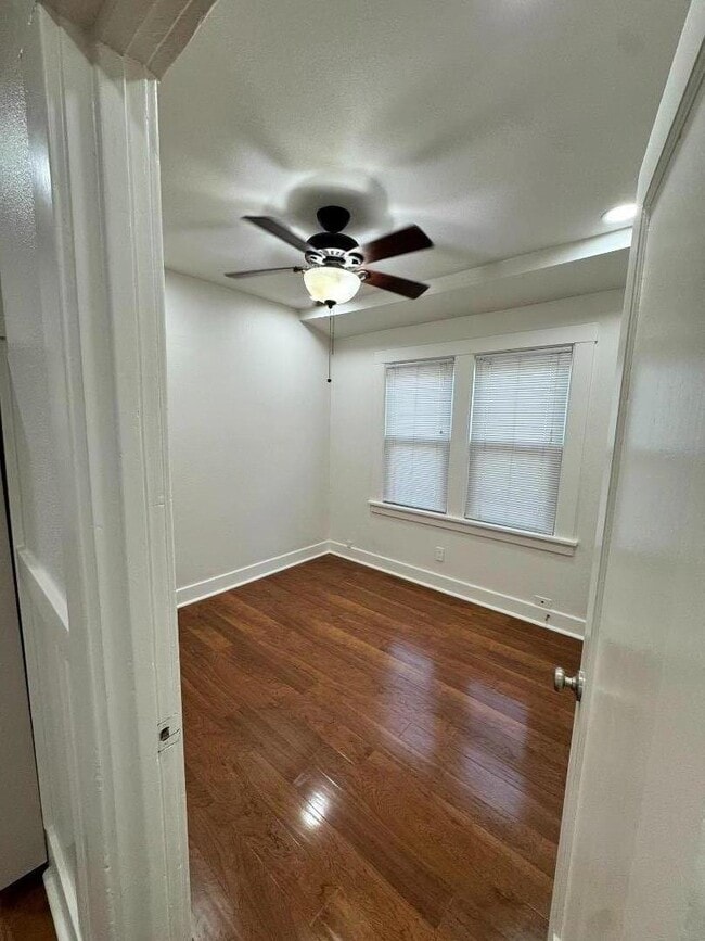 Photo - 961 S 7th St