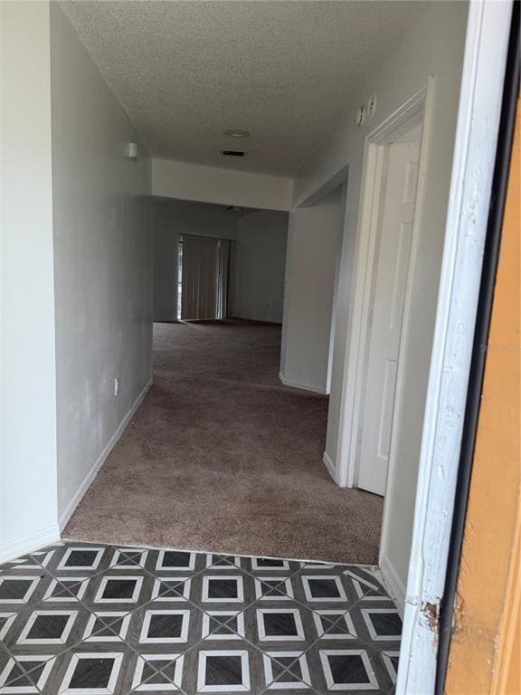 Photo - 664 Royalty Ct