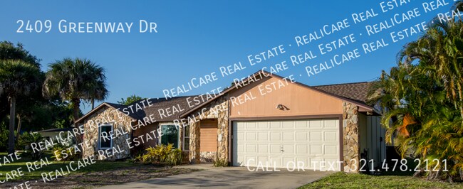 Building Photo - 2409 Greenway Dr Rental