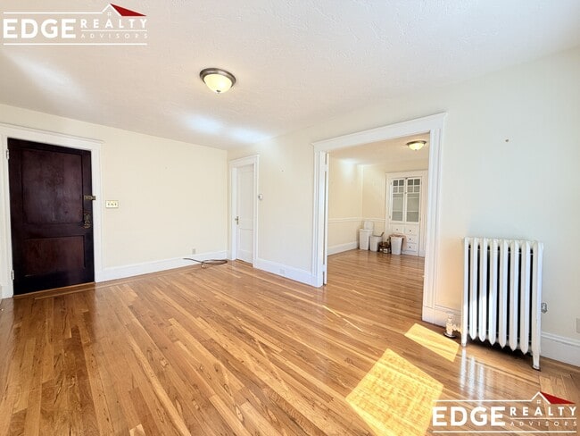 Photo - 62 S Hobart St Unit 2