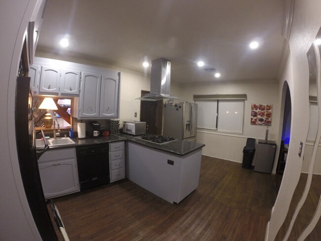 Photo - 6002 Hazelbrook Ave Casa