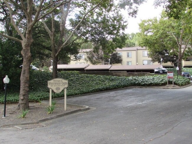 Building Photo - 5290 San Pablo Dam Rd