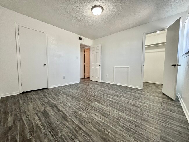 Candlewood Apartments