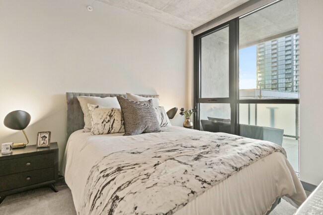 Photo - 159 N Ada St