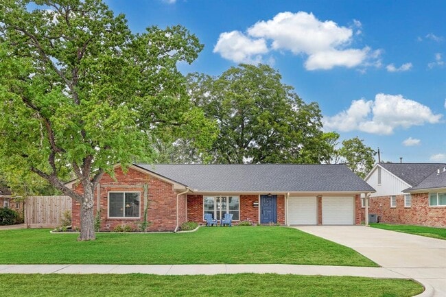 Building Photo - 2910 Freshmeadows Dr Rental