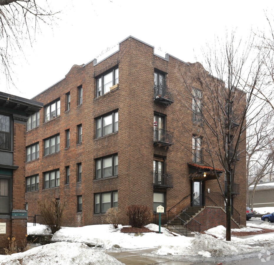 Photo - Ramsey Hill Apartments
