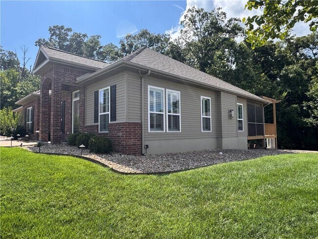 Photo - 13 Parkridge Dr