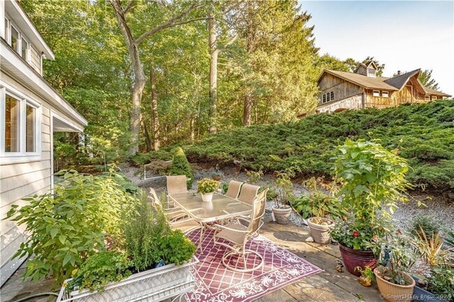 Photo - 166 Old Colchester Rd