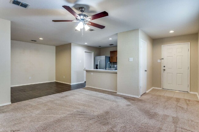 Photo - Beautifully Updated Duplex in Crowley! MOVE-IN SPECIAL!!!