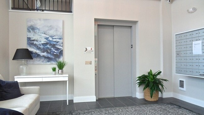 Photo - 76 Stonley Rd Unit 4