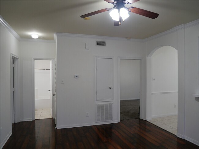 Photo - 6289 Wilcrest Dr Unit 6202
