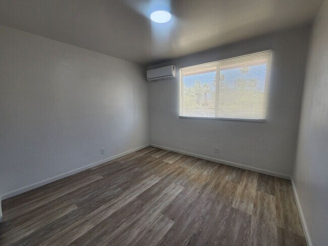 6349 Ocotillo Ave Unit J