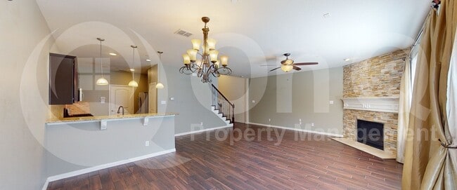 Photo - 392 Dublin St