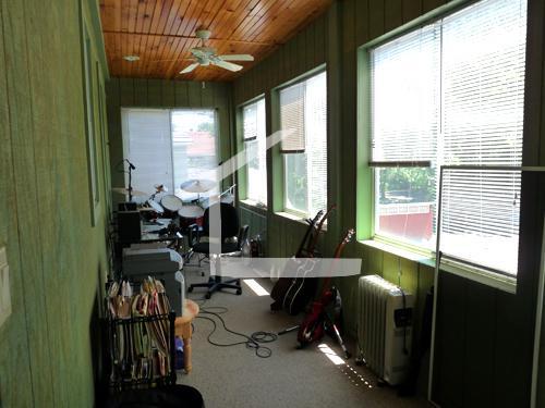 Photo - 25 Raymond St Unit 2