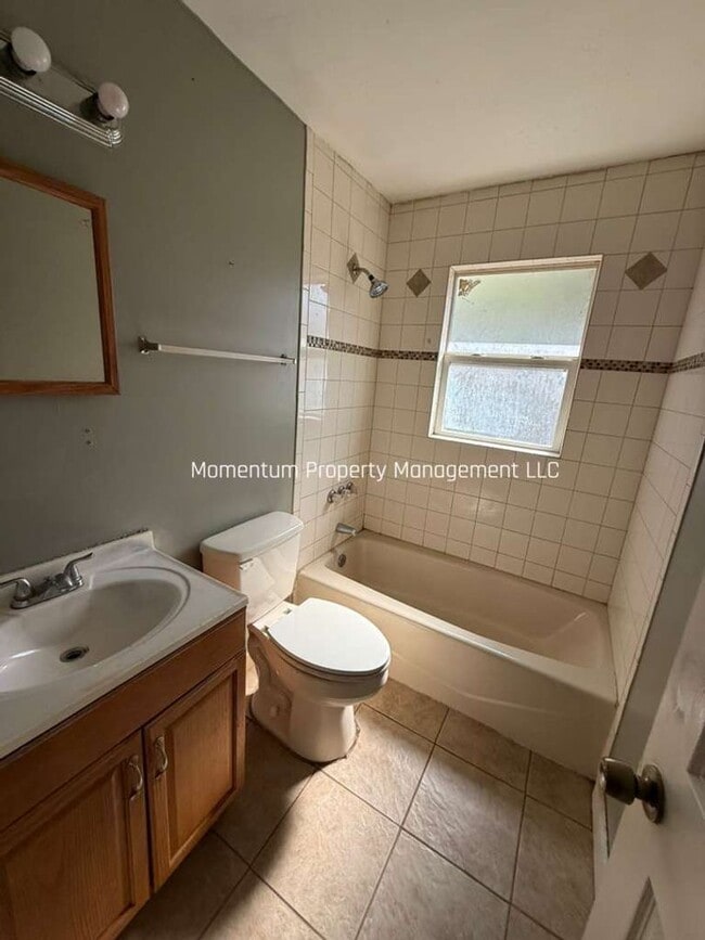 Photo - Cozy 1 Bedroom Single Family Home in St. Pete!