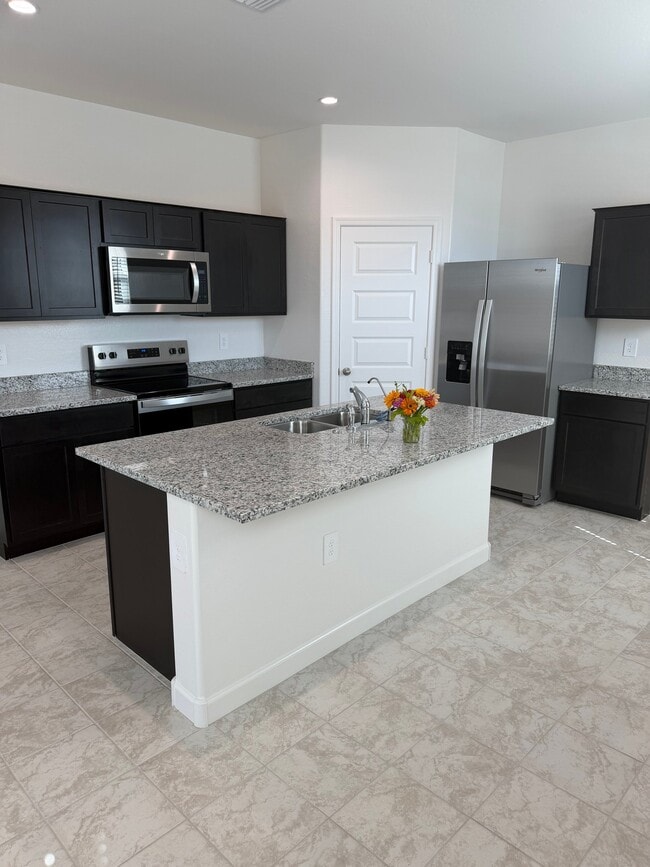Photo - 2104 W Sylvan Ave