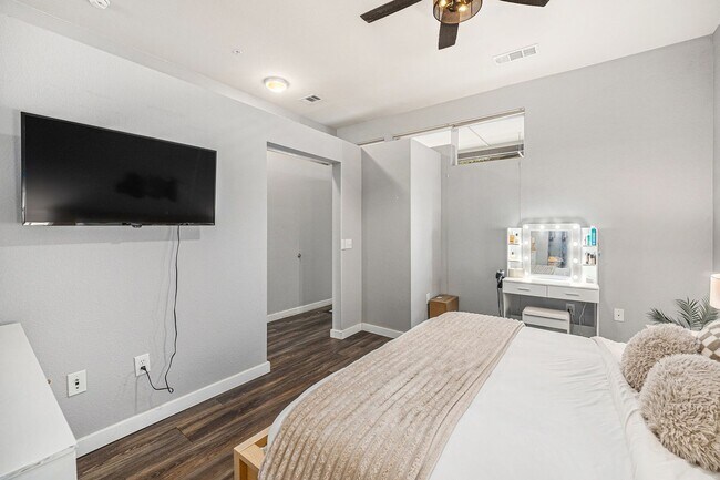 Photo - 7240 W Custer Ave