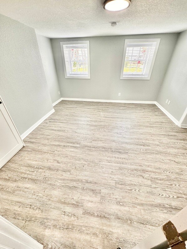 Photo - 29 S Jefferson St Unit A