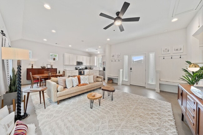 Photo - 1307 Fort Branch Blvd Unit SI ID1492694P