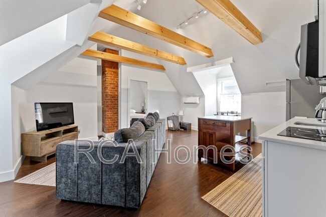 Photo - 6116 Guilford Ave