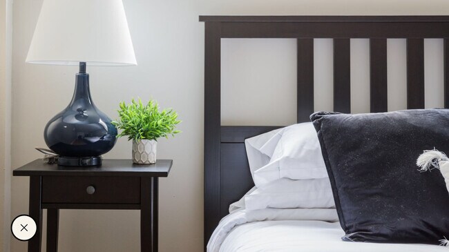 Photo - 7 Story St Unidad 3