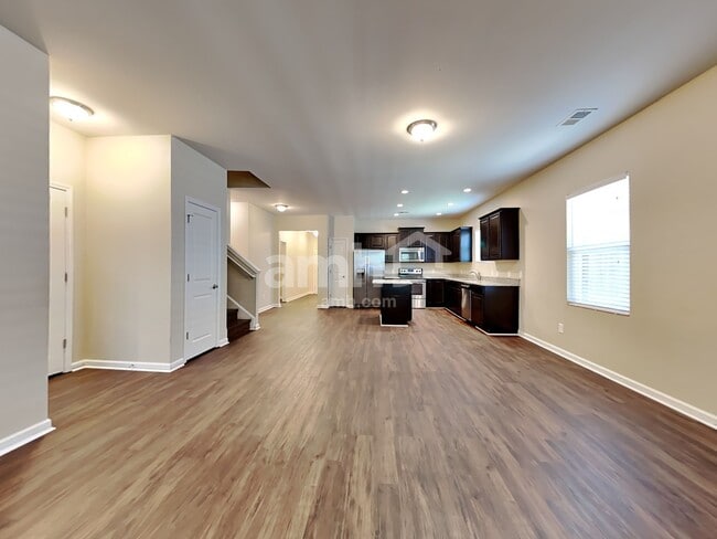 Photo - 266 Decatur Dr