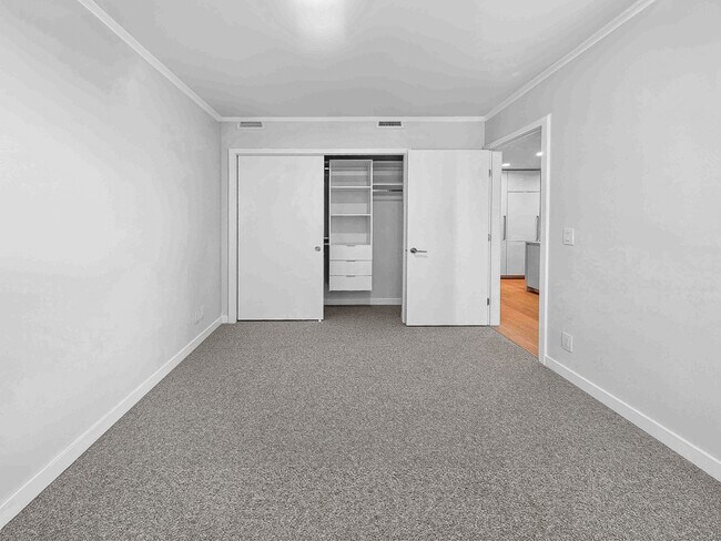 Photo - 2186 Gilmore Ave