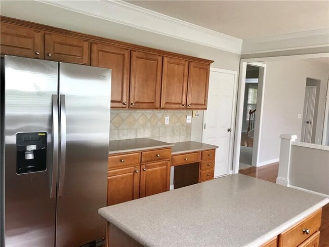 Photo - 1170 Clandon Pl