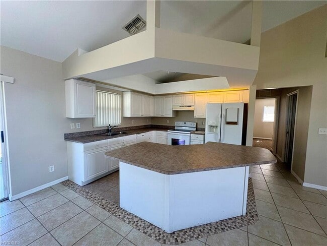 Photo - 4411 SW 9th Ave