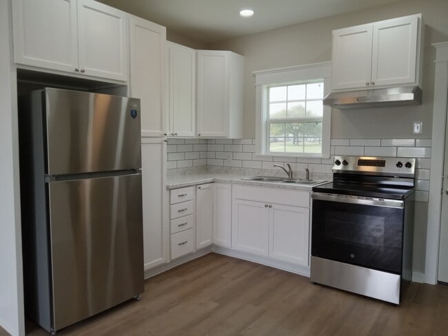 Photo - 1613 Harry St Unidad # A