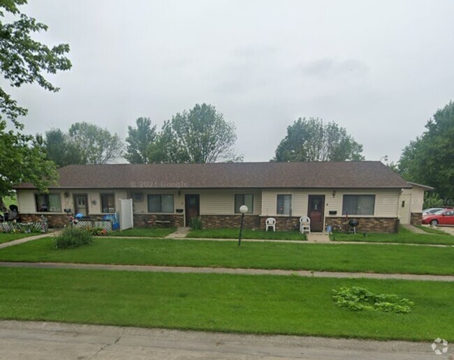 Building Photo - 340 S Rowe Ln Unit 1 Rental