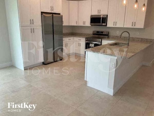 Photo - 1729 NW 11th Pl