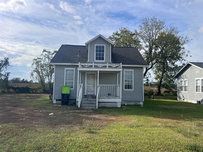 621 Harrison Ln