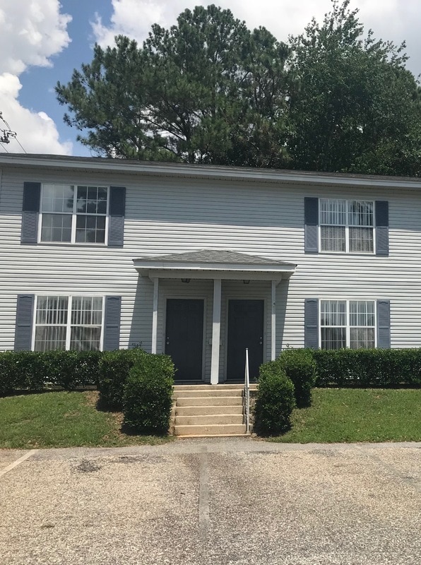 Photo - 6722 Van Buren St