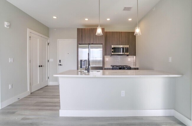 Photo - 3516 John F. Kennedy Blvd