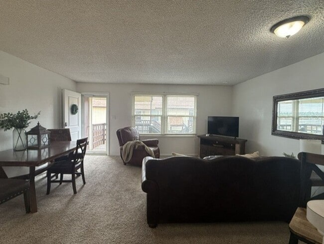Photo - 1522 Trent Ct Unit 15